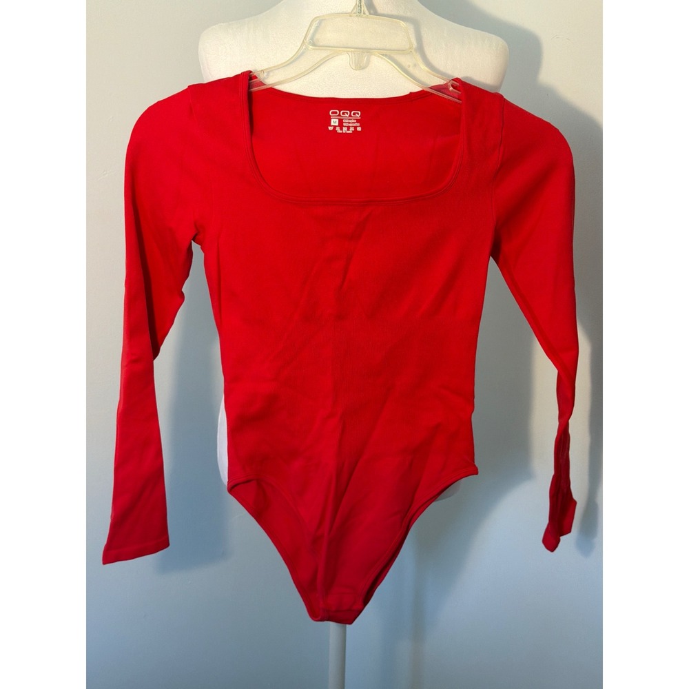 OQQ Women Red Ribbed Long Sleeve Bodysuit Square Neck Seamless Size M‎